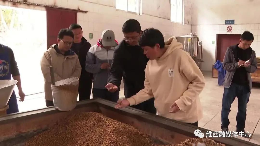 1638428252080087273.jpg 4.jpg