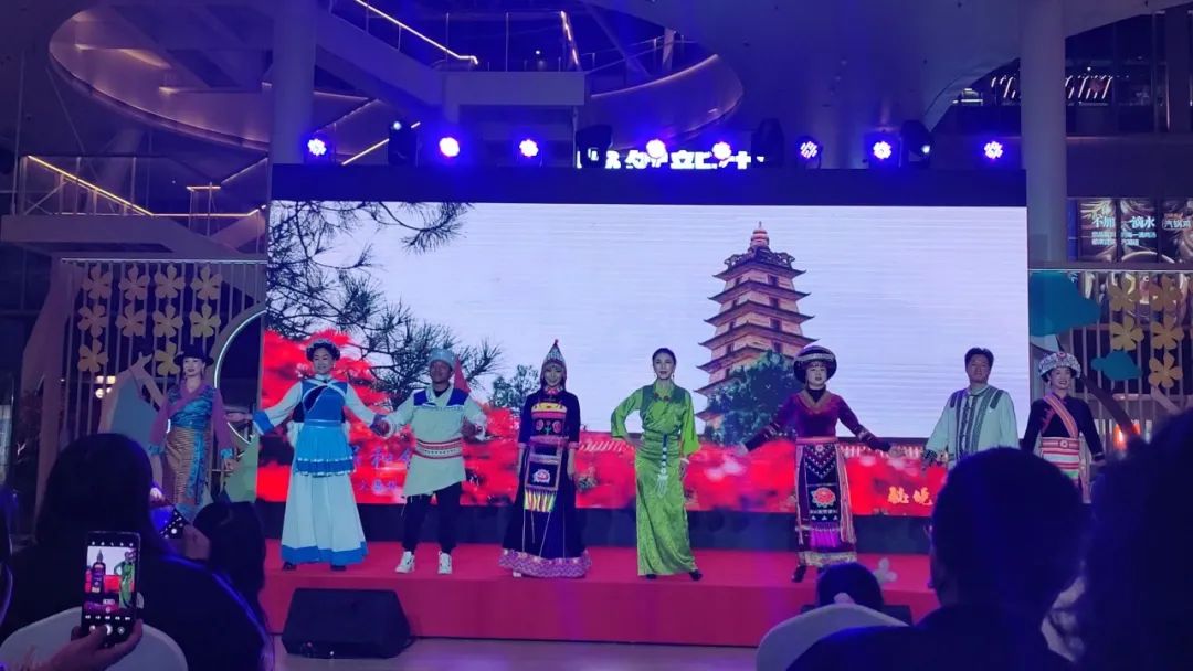 1681284968450049667.jpg 44.jpg