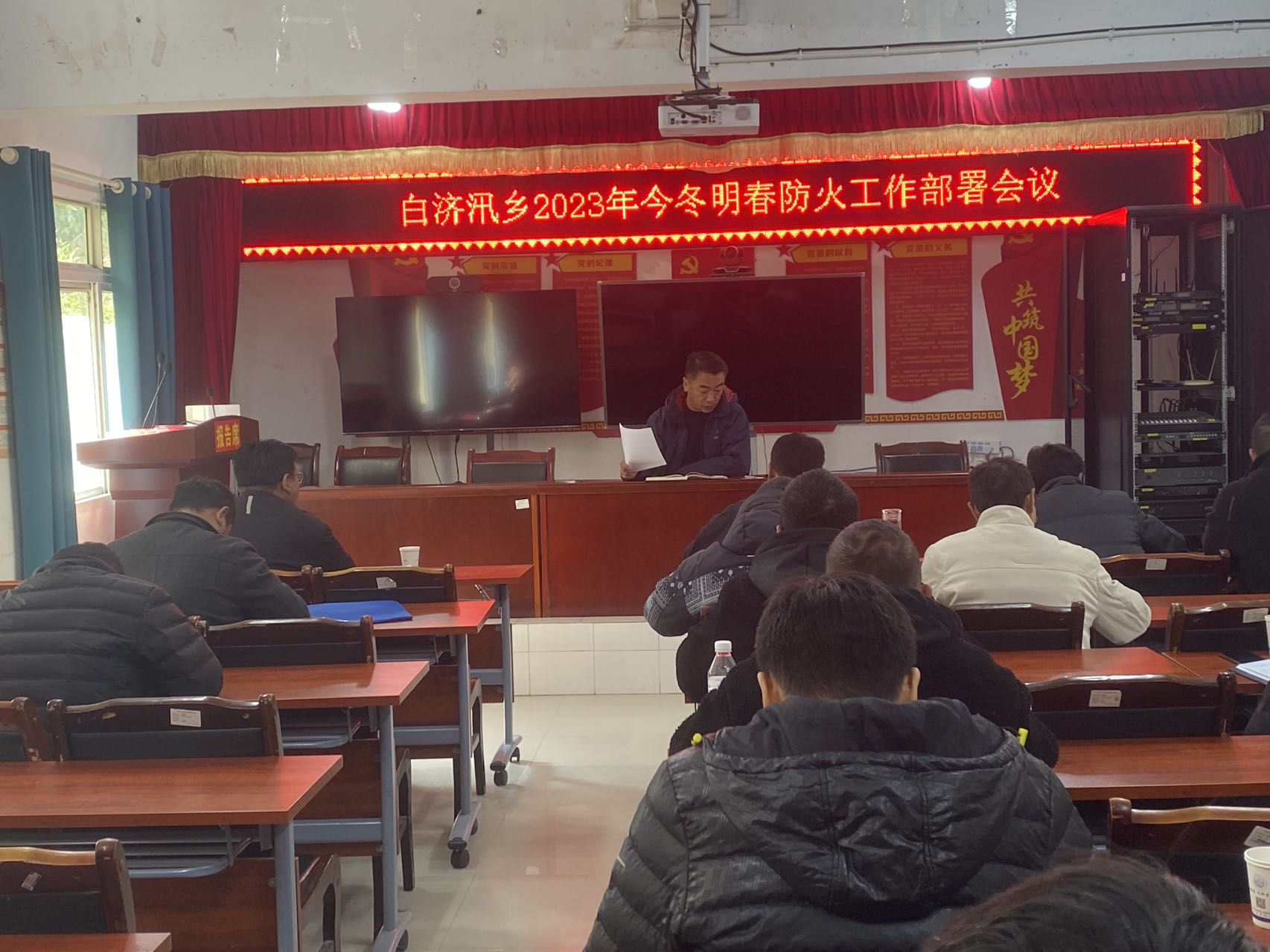 1701350830093070009.jpg 58f2f46b885a5dc0650db6113c8a844.jpg