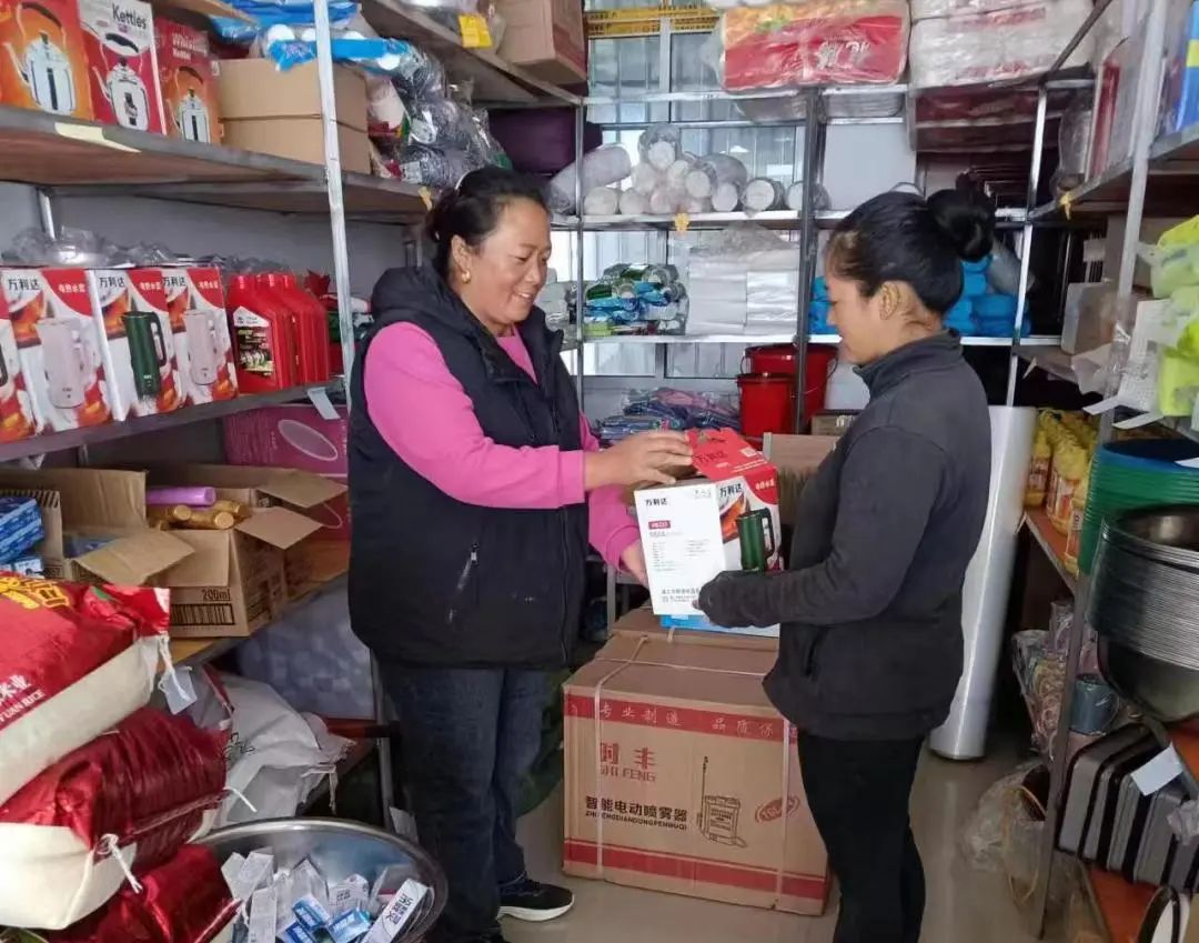 1745806252183051271.jpg 9a657d8f0f30077ec7c5a4b9f7980fda.jpg