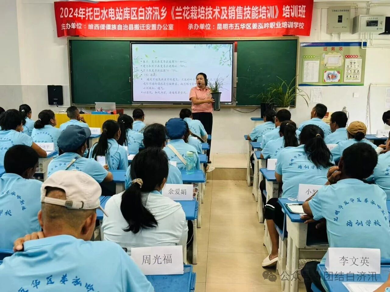 1764296826192055082.jpg 41ffae25a774f020751fbecb8f555a69.jpg