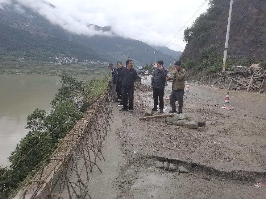 1715588999535015043.png 图片2.png