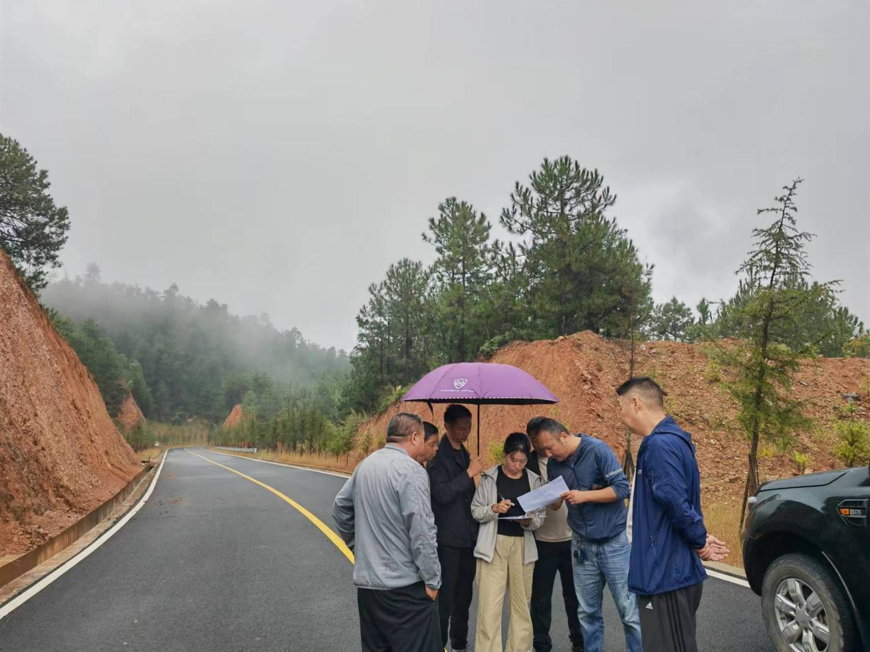 1727784526227096208.png 图片2.png