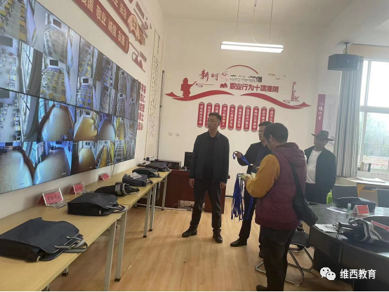 1687059846368010750.png 640.png