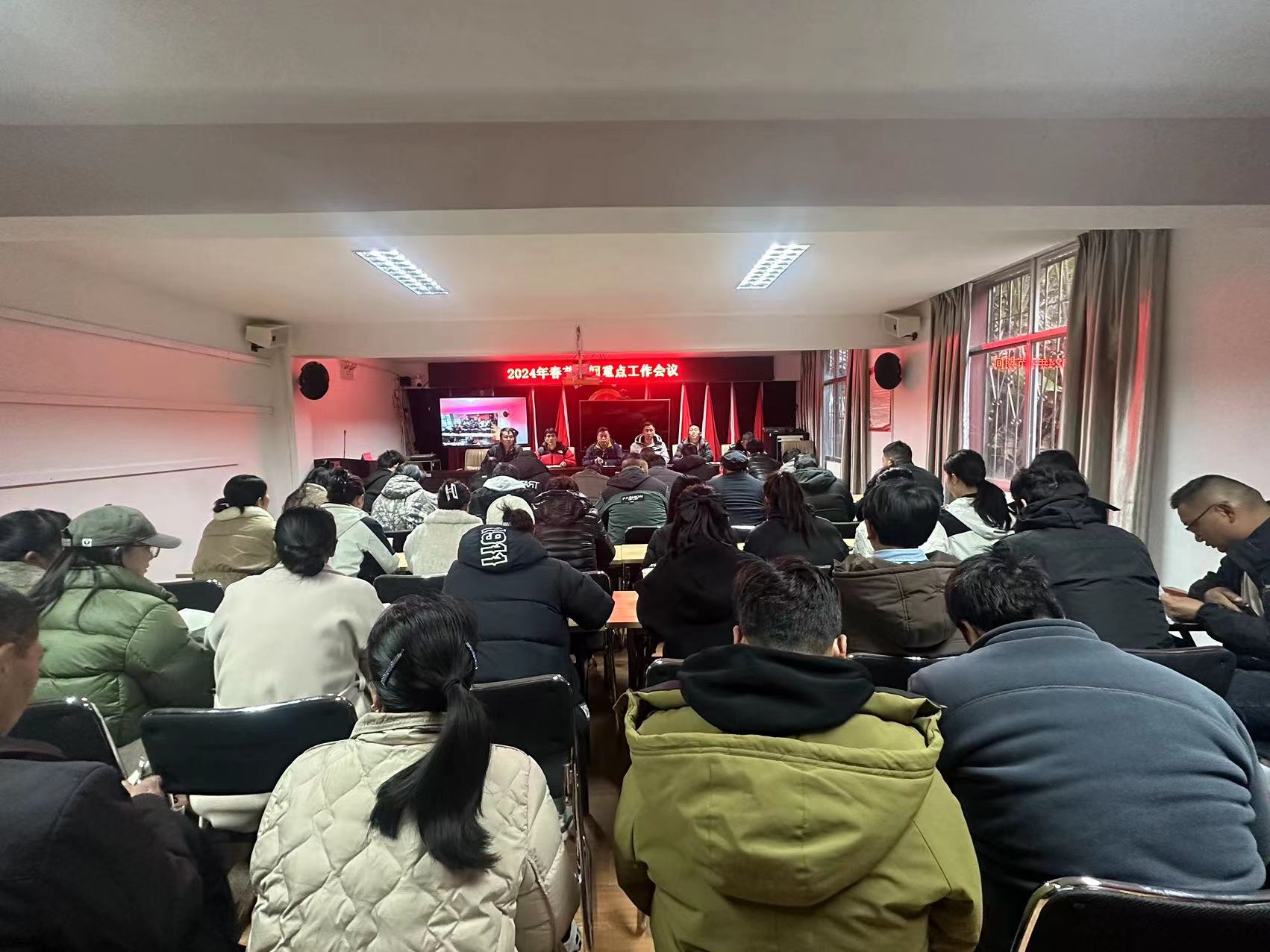 1707356601781084305.jpg 5b8ae572773c2e9843a8af2044e40a8.jpg