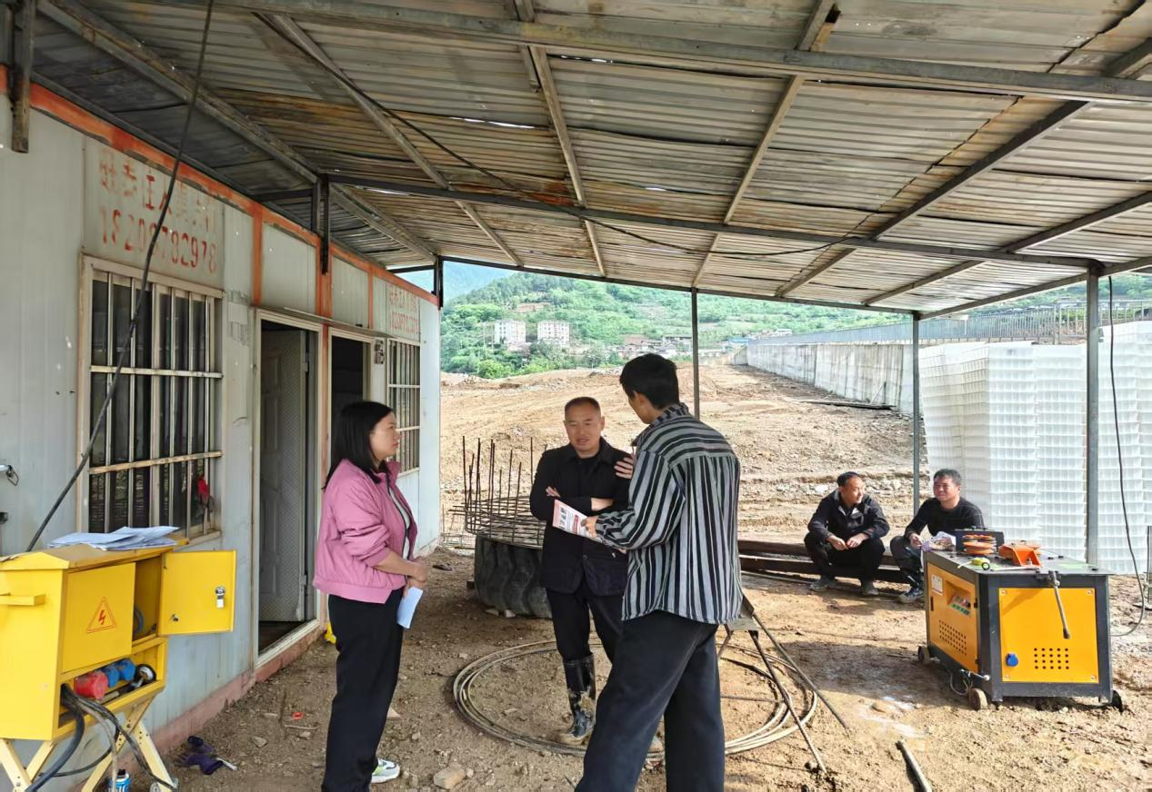 1745975607786041910.png 图片1.png