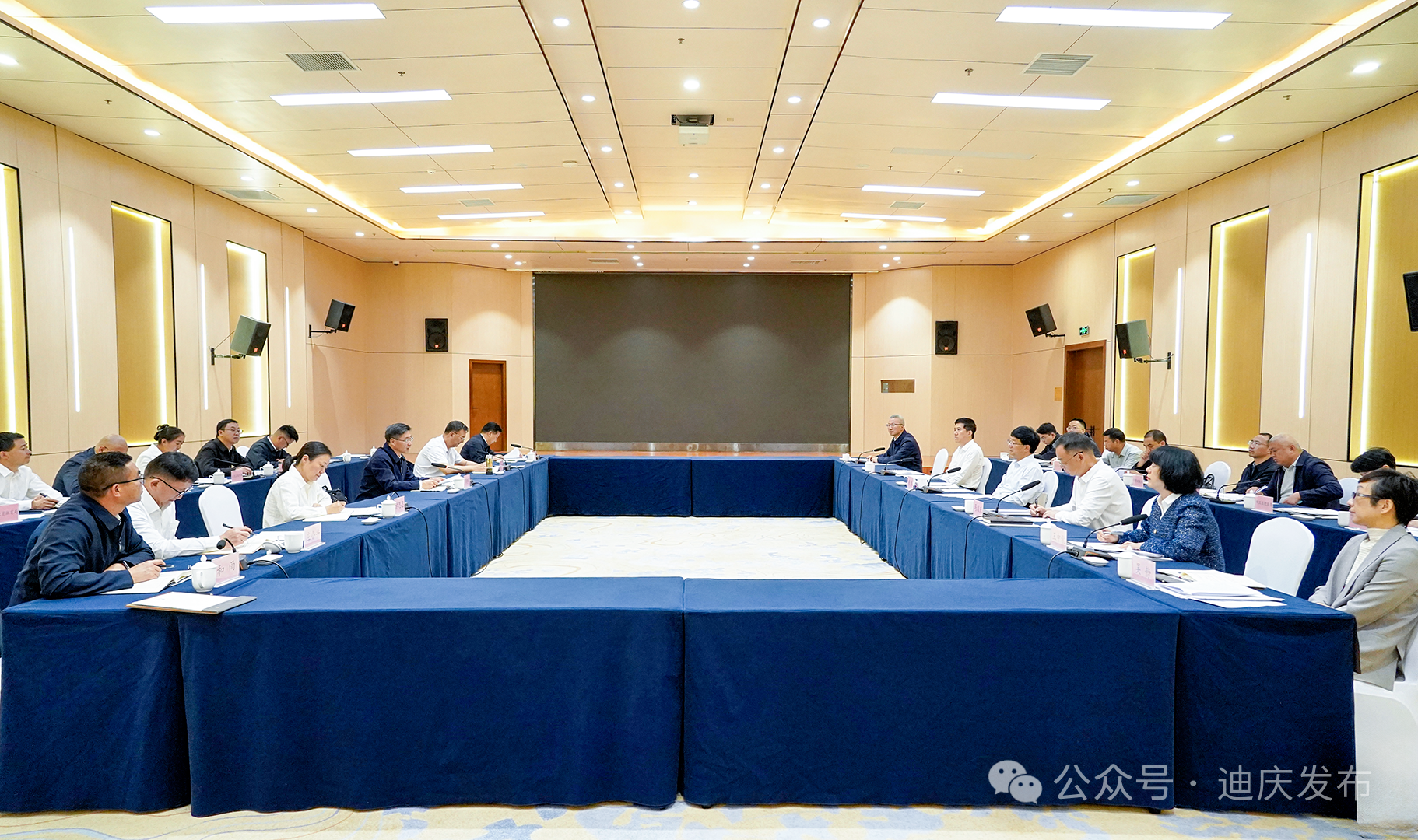 迪庆州党政代表团赴曲靖市开展对口支援工作回访
