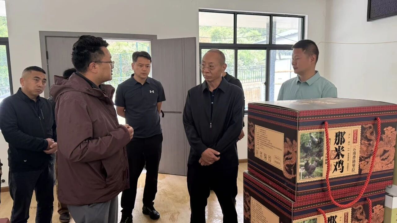 曾志华深入攀天阁乡调研督导重点工作
